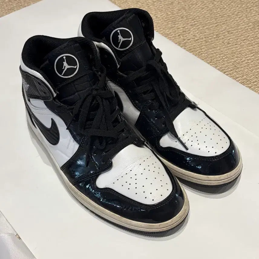 [BUNJANG] Nike Jordan 1 Mid US 8.5 / (270) 나이키 조던1 미드