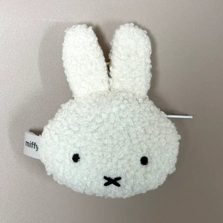 [BUNJANG] Miffy Face Fleece Pouch Keyring / [새상품] miffy 미피 얼굴 뽀글이 파우치 키링
