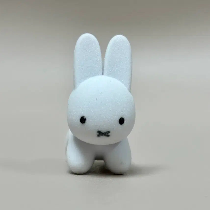 [BUNJANG] Miffy Flocked Figure / [새상품] miffy 미피 플로키 피규어