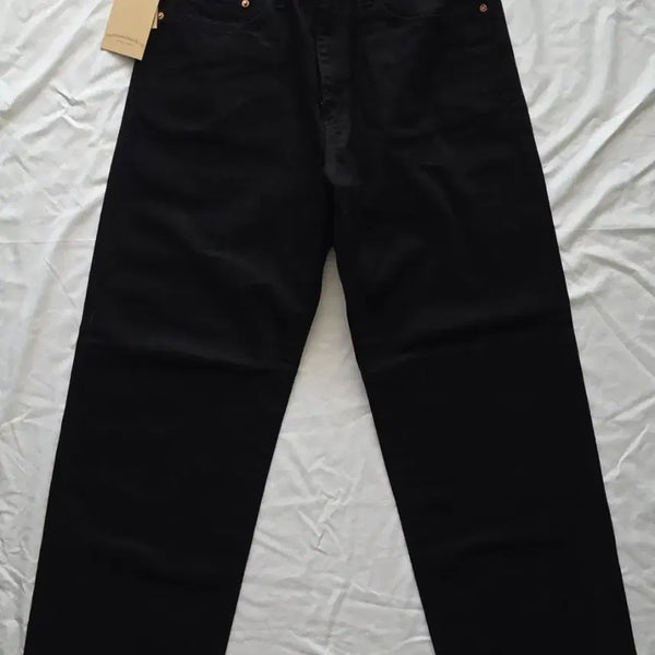 [BUNJANG] Outstanding Wide Fit Denim Black L / 아웃스탠딩 와이드 핏 데님 블랙 L 새 제품