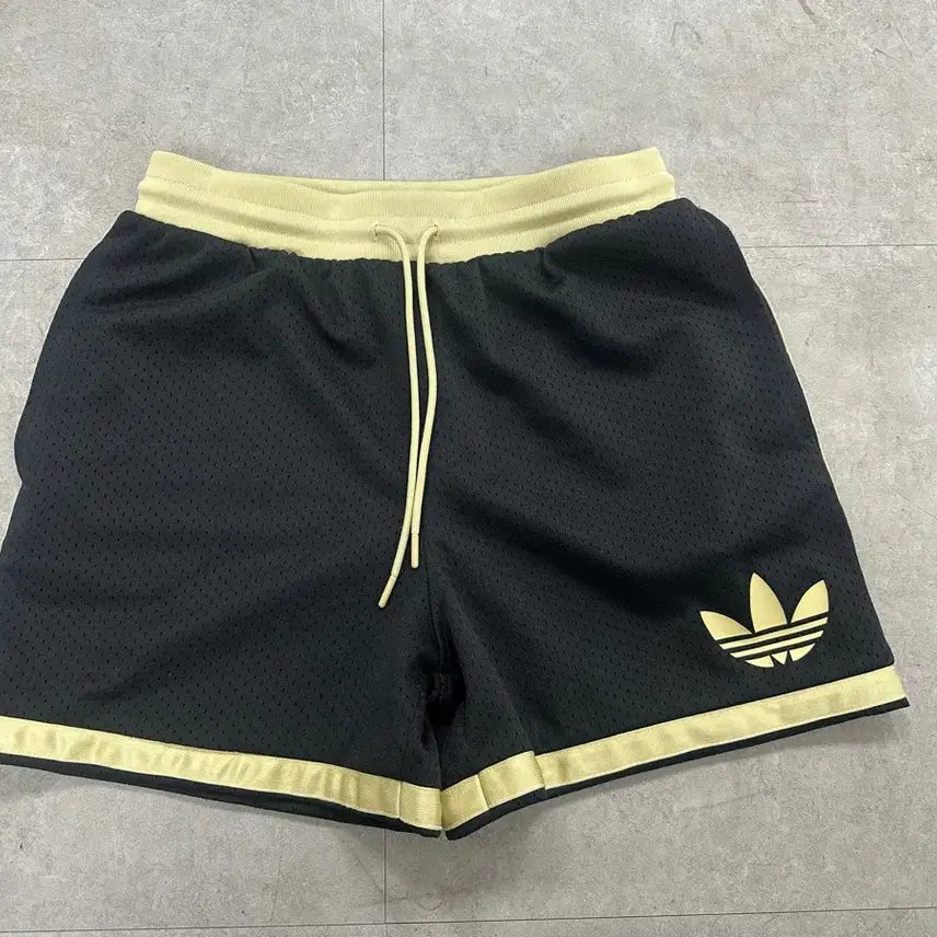 [BUNJANG] Adidas Men's Mesh Shorts - Black / (정품) 아디다스 매쉬 남성 반바지 L 사이즈 오늘만 급처