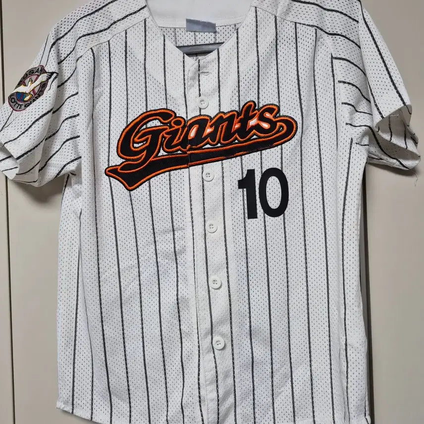 [BUNJANG] Lotte Giants Old Uniform Size 85 - Lee Dae-ho / 롯데자이언츠 올드유니폼 85사이즈 이대호 마킹 팝니다