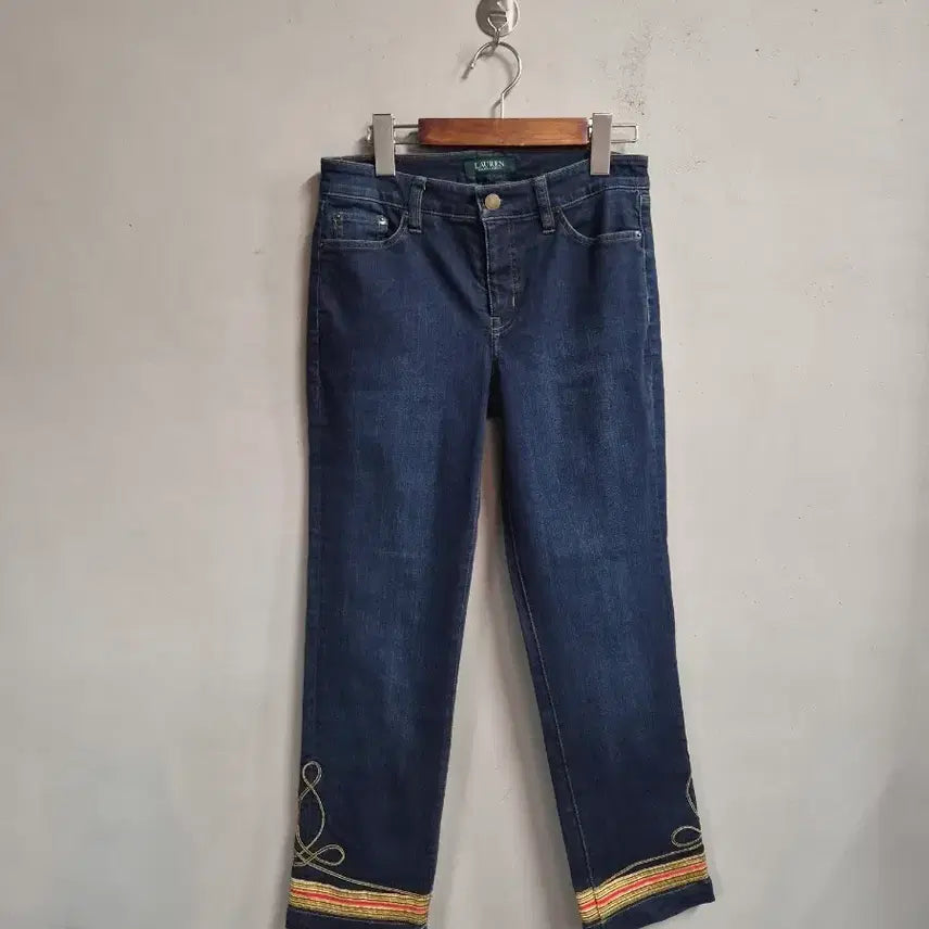 [BUNJANG] Polo Ralph Lauren Embroidered Denim Jeans (26) / 폴로 랄프로렌 자수 데님 진 26