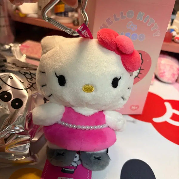 [BUNJANG] Blackpink Jisoo Kitty Doll Keyring Red Pink (Opened) / 지수 키티 인형 키링 레드핑크 단순 개봉 보관