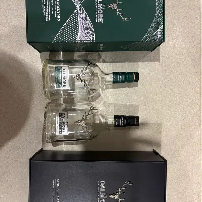 [BUNJANG] Dalmore Luminary No.3 17 Year Old & King Alexander III Whisky Bundle Set (2 Bottles) / 달모어 루미너리 No.3 17년 / 킹 알렉산더 3세 위스키 2병 일괄