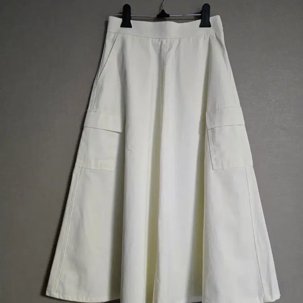 [BUNJANG] VASIL Long Flare Cotton Skirt / 새상품)VASIL 바질 탄탄한 면 롱 플레어롱스커트 ( 고퀄택)