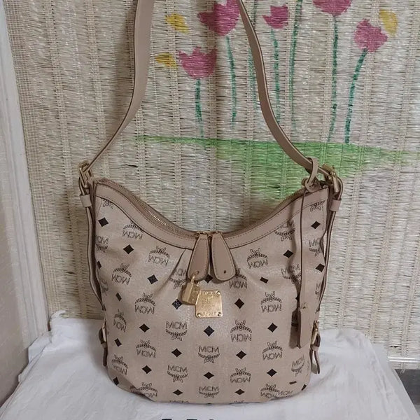 [BUNJANG] MCM Visetos Hobo Bag Beige / 정품)MCM 비세토스 호보백 베이지