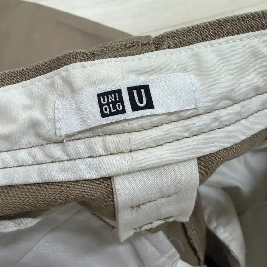 [BUNJANG] Uniqlo U Wide Chino Pants (Regular Length) / 유니클로 U 와이드 치노 76