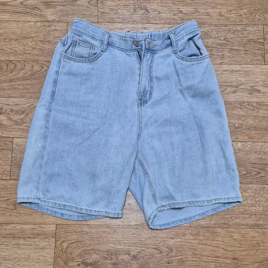 [BUNJANG] Light Wash Denim Shorts / 연청 데님 반바지