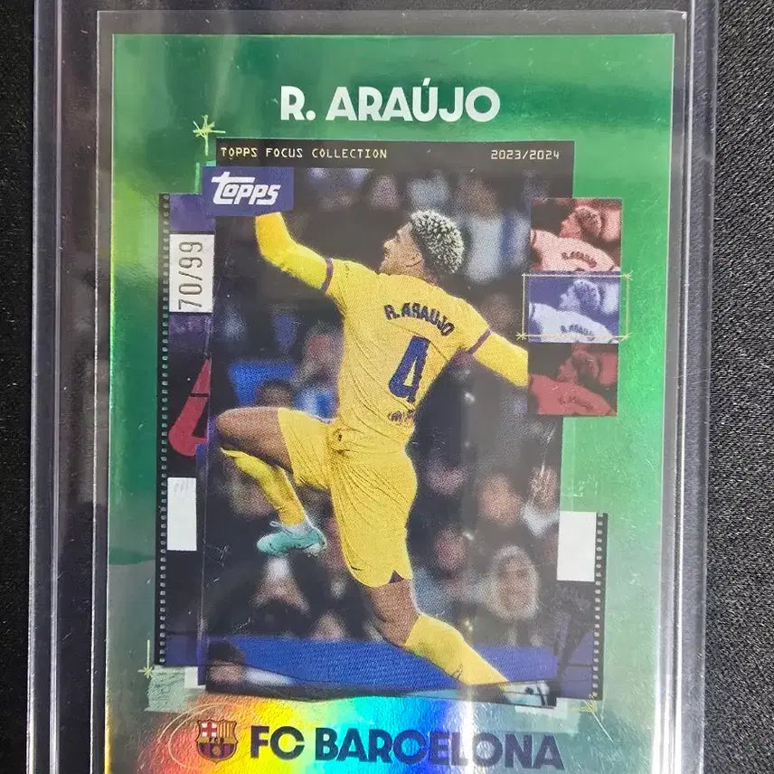 [BUNJANG] 2024 Topps Team Set Barcelona Ronald Araujo Limited Edition Football Card #70/99 / 2024 탑스 팀셋 바르셀로나 로날드 아라우호 99한정 축구카드