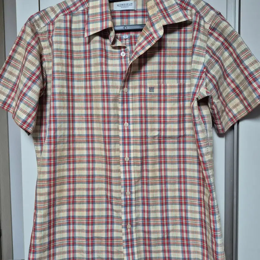 [BUNJANG] Givenchy Men's Short Sleeve Shirt Size 95 / 지방시 정품 남자 반팔 셔츠 남방 95사이즈 판매합니다