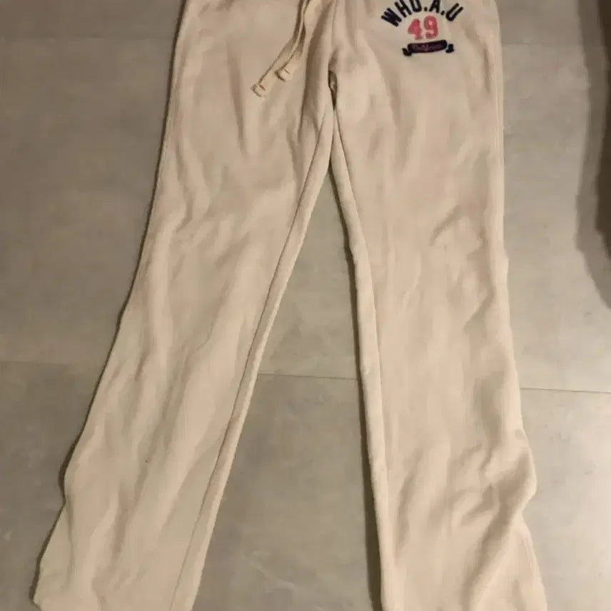 [BUNJANG] Who.A.U Low Rise Training Pants / 후아유 로우라이즈 추리닝