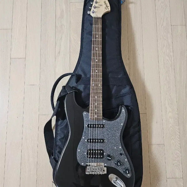 [BUNJANG] Squier Affinity Strat HSS Electric Guitar / 스콰이어 어피니티 스크랫 HSS