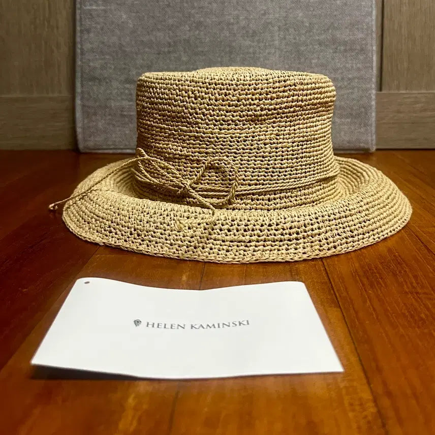 [BUNJANG] HELEN KAMINSKI Villa 9 Raffia Hat Natural / (미착용새제품)헬렌카민스키 빌라9 Villa9 라피아햇 베이지