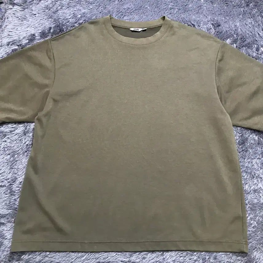 [BUNJANG] Uniqlo Airism Oversized U-Neck T-Shirt Khaki (Size 3XL) / [[3XL,A급] 유니클로(UNIQLO) 에어리즘 오버핏 U넥반팔@888