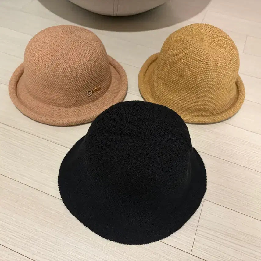 [BUNJANG] 3-Piece Hat Bundle Set / 모자 일괄 3종 (새상품2개포함)