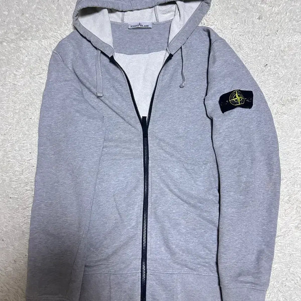 [BUNJANG] Stone Island 22FW Hooded Zip-up Grey L / [22FW, 새상품급] 스톤아일랜드 후드집업 그레이