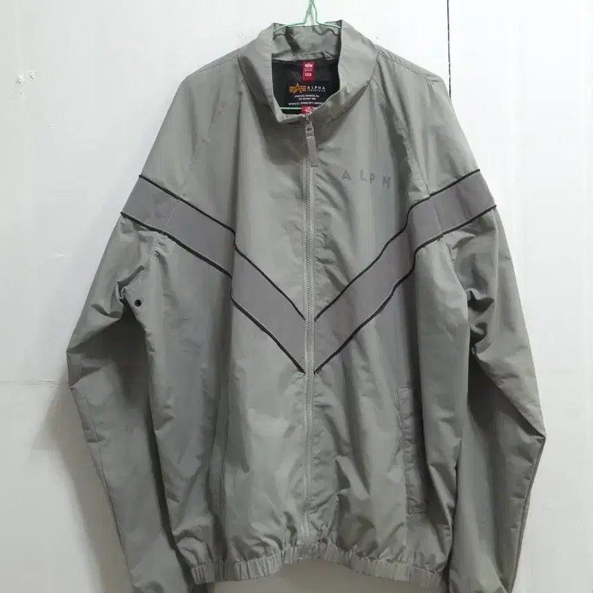 [BUNJANG] Alpha Industries Men's Military Windbreaker Jacket L / 남성알파인더스트리 미군 바람막이