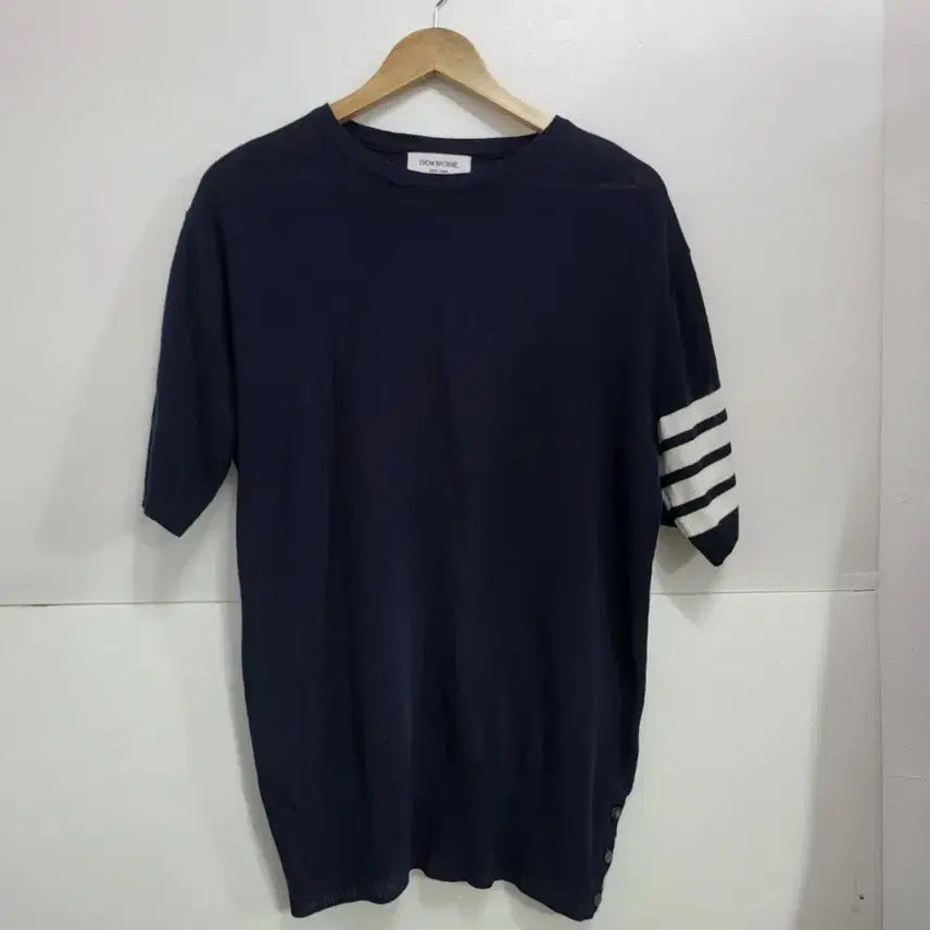 [BUNJANG] Thom Browne Signature Stripe Short Sleeve Knit Navy / 톰브라운 4선 반팔 니트 네이비