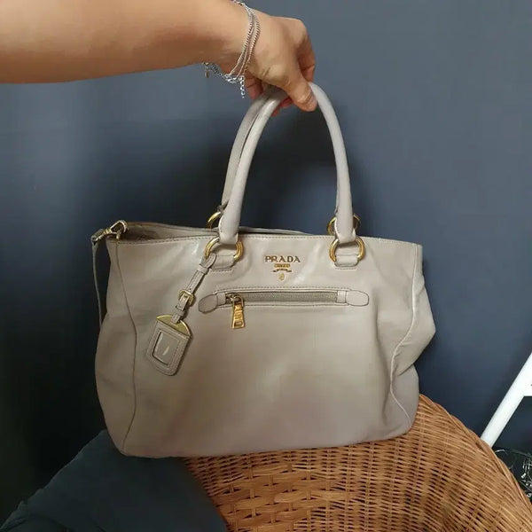 [BUNJANG] Prada Leather Tote Bag / 정품 ㅡ프라다 ㅡ가죽.토트백