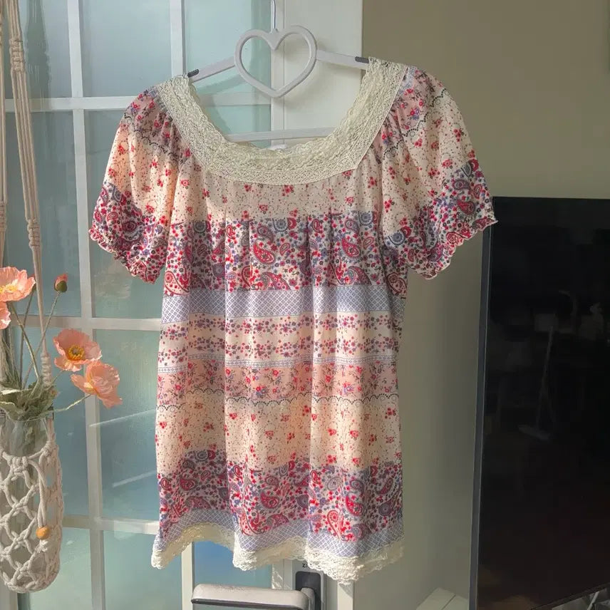 [BUNJANG] Mon-Traje Vintage Floral Lace Paisley Blouse / [빈티지] mon-traje 모리걸 하구미 페이즐 블라우스 -옷장정리
