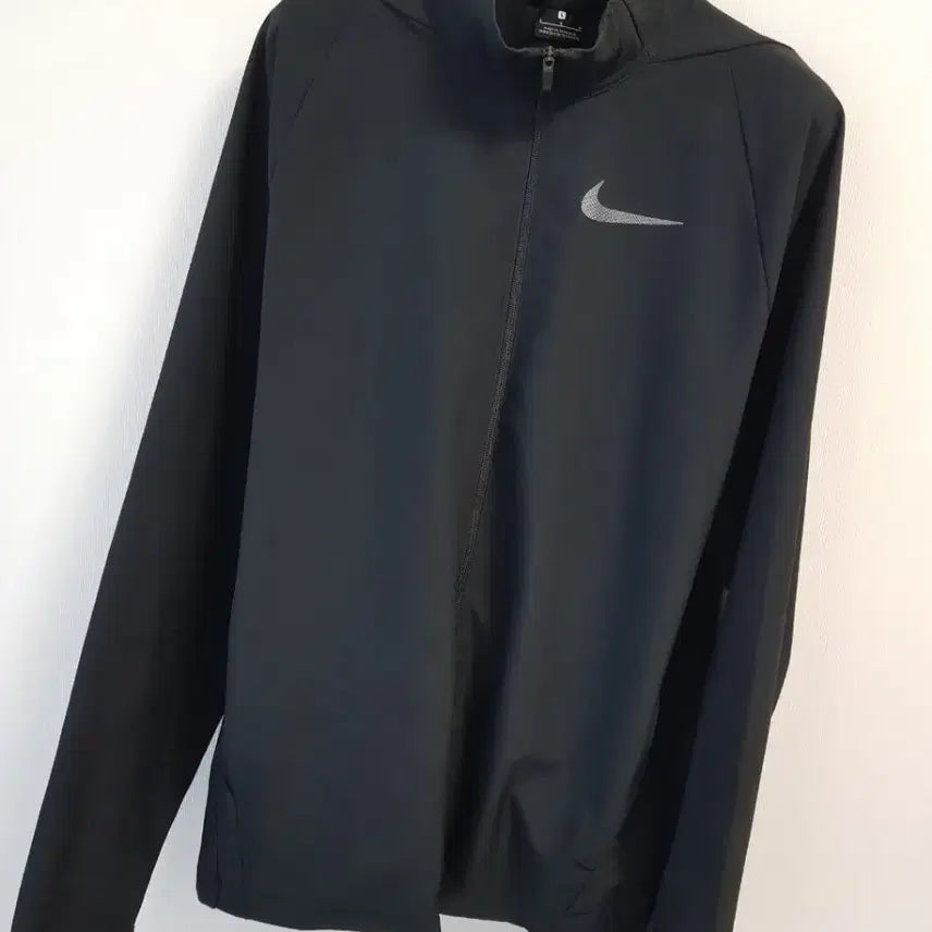 [BUNJANG] Nike Men's Windbreaker Jacket / 나이키 정품 남성 바람막이자켓