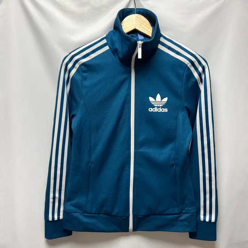 [BUNJANG] Adidas Europa Blue Track Top Jersey Women's Size 100 / [정품/100] 아디다스 유로파 여성용 청색 트랙탑 져지