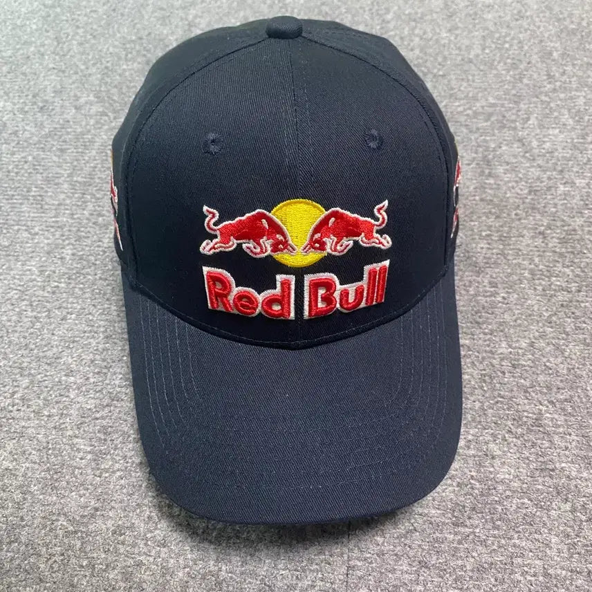 [BUNJANG] Red Bull Racing Embroidered Baseball Cap / 레드불(Red Bull) F1 레이싱 자수 야구모자 볼캡
