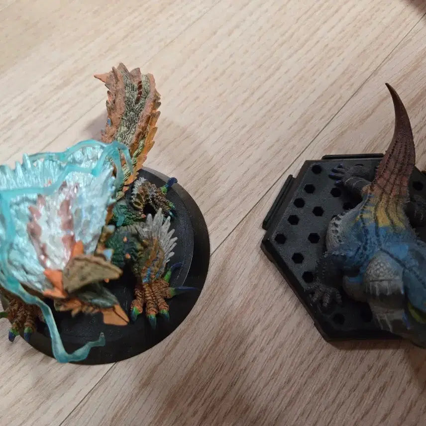 [BUNJANG] Monster Hunter Standard Model Nergigante & Dodogama Figure Set / 몬스터헌터 스탠다드 모델 네르기간테 도도가마루 2종