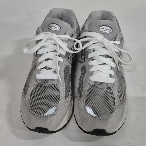 [BUNJANG] New Balance 990v3 Grey Sneakers / 뉴발란스 990v3 그레이(275)
