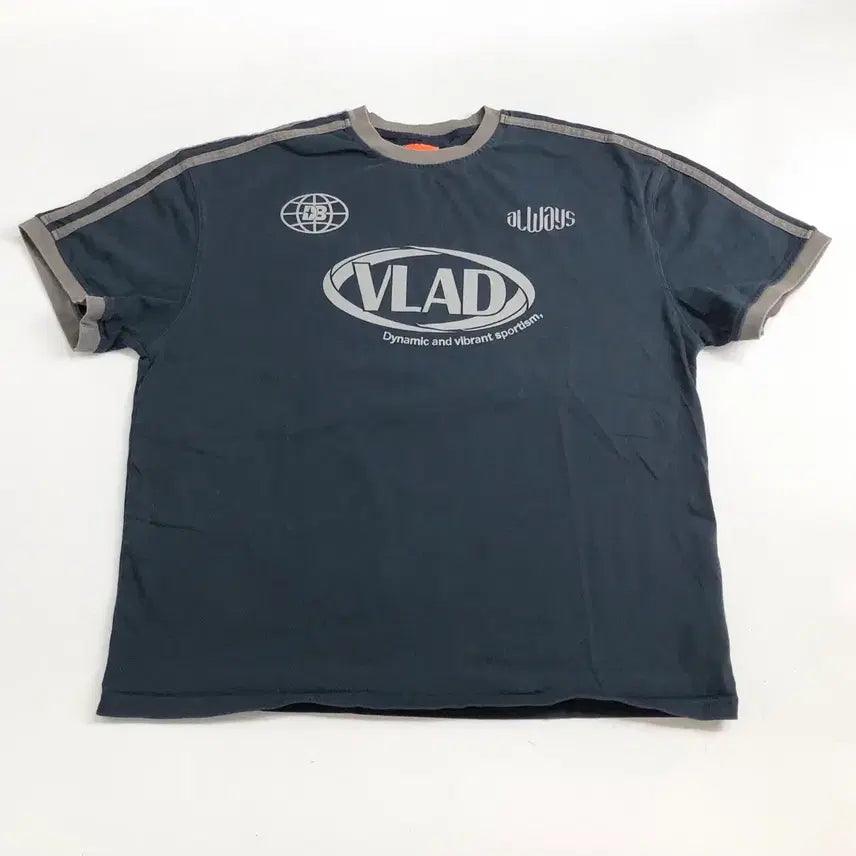 [BUNJANG] VLAD Short Sleeve T-Shirt / VLAD 반팔