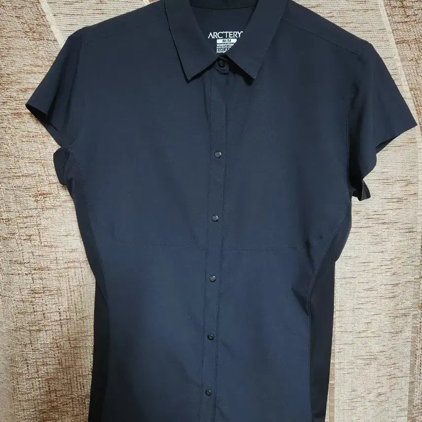 [BUNJANG] Arc'teryx Women's Short Sleeve Shirt (M) / 아크테릭스 여성 반팔 셔츠 (M)