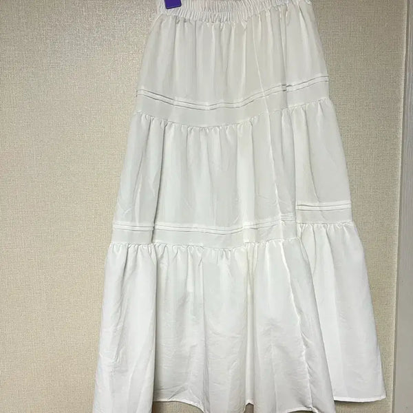 [BUNJANG] Women's White Casual Long Skirt / 여성 허리밴딩 화이트 롱 스커트 새상품