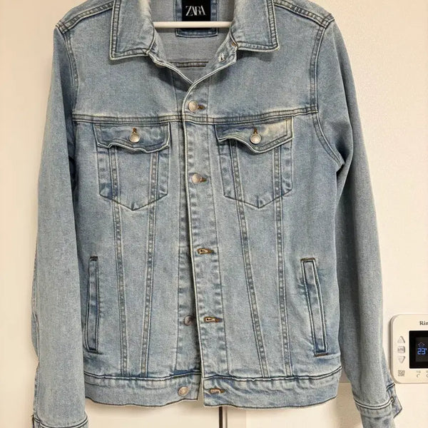 [BUNJANG] Zara Light Wash Denim Jacket (Size S) / 자라 연청 데님자켓 s사이즈