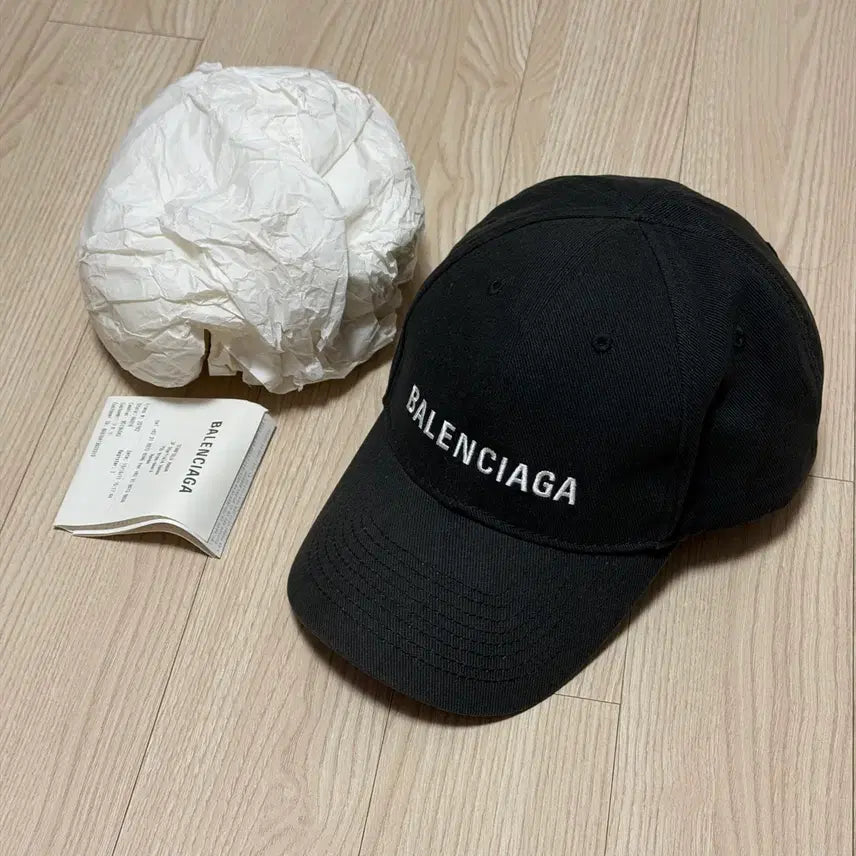 [BUNJANG] Balenciaga Logo Embroidered Classic Baseball Cap Black / 발렌시아가 로고 자수 클래식 베이스 볼캡 캡 모자 블랙 검정 59 L