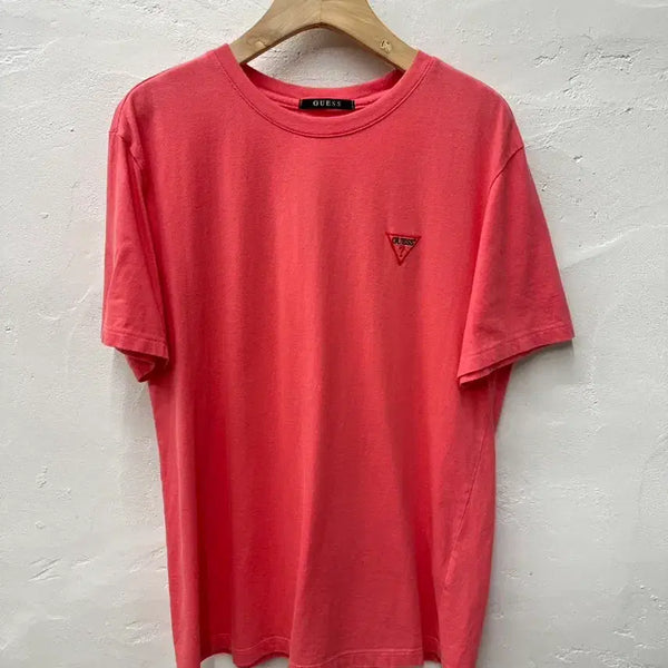 [BUNJANG] Guess Unisex T-Shirt - Pink, Short Sleeve, Size L / 게스 공용 티셔츠 핑크/반팔 L