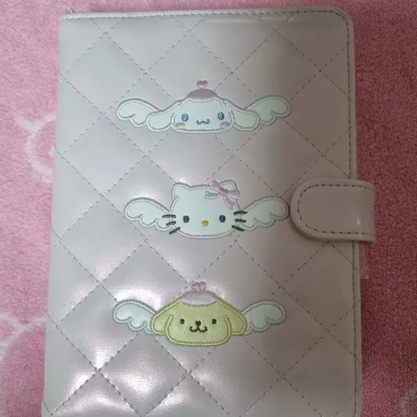 [BUNJANG] Sanrio Yumemiru Quilting Binder / 산리오 퀼팅 퀼트 유메미루 바인더