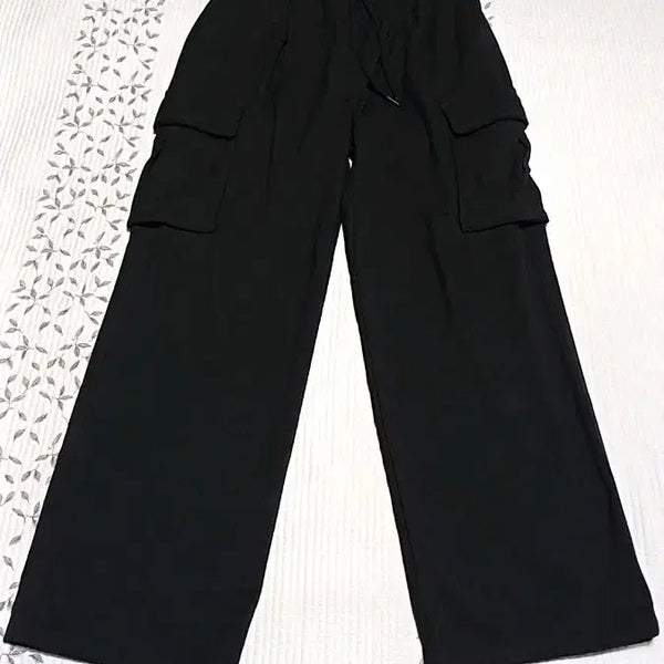 [BUNJANG] Spao Lightly Brushed Wide Cargo Pants 30 Inch / 스파오 약기모 와이드카고팬츠 30인치 기장104