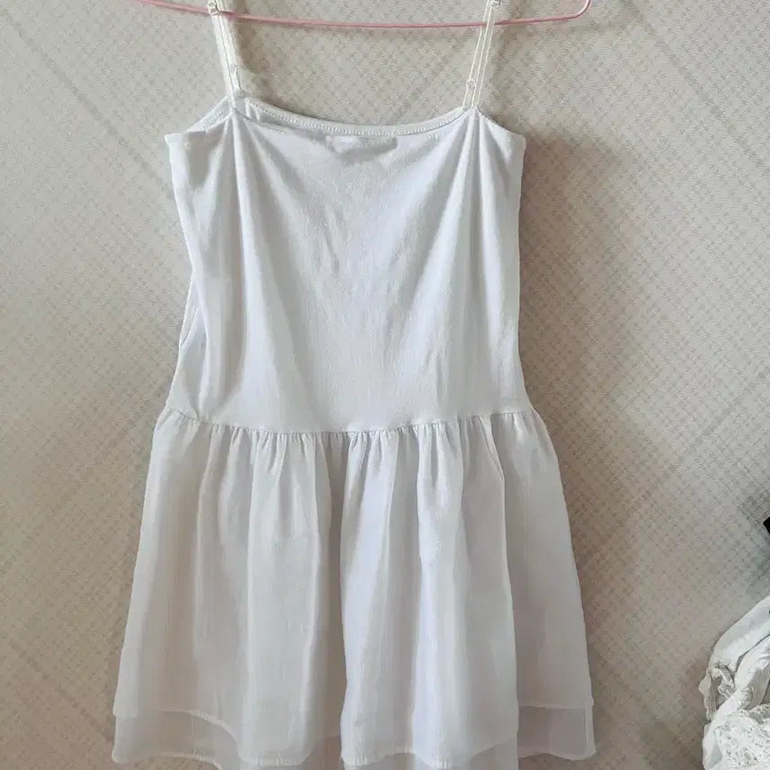 [BUNJANG] White Sleeveless Mini Dress / 화이트 민소매 나시원피스
