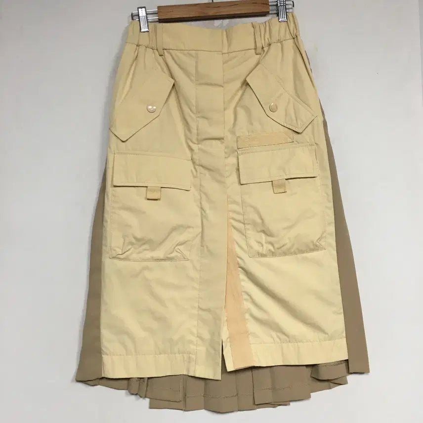 [BUNJANG] Lucky Chouette Cargo Pleated Banding Skirt Size 36 / 럭키슈에뜨 카고 플리츠 밴딩 스커트 36
