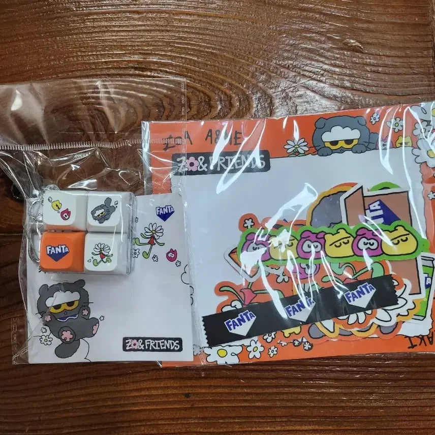 [BUNJANG] Fanta Joan Friends Keycap Sticker Set / 환타 조앤프렌즈 키캡 키리 스티커