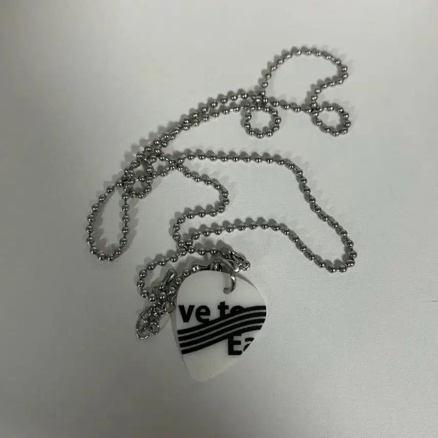 [BUNJANG] Wave to Us 2022 Nodeul Island Necklace / 웨이브투어스 피크 목걸이 2022 MD 굿즈