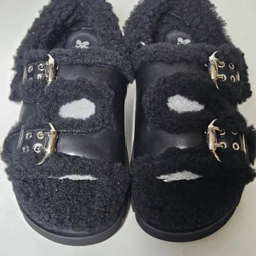 [BUNJANG] Gang Jmae Shearling Fur Sandals / 강자매 시어링 퍼 샌들