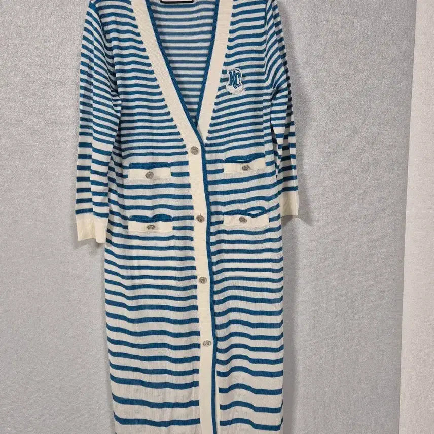 [BUNJANG] Karl Lagerfeld Striped V-Neck Knit Dress - Size 66 / 칼라거펠트 브이넥 니트원피스 66