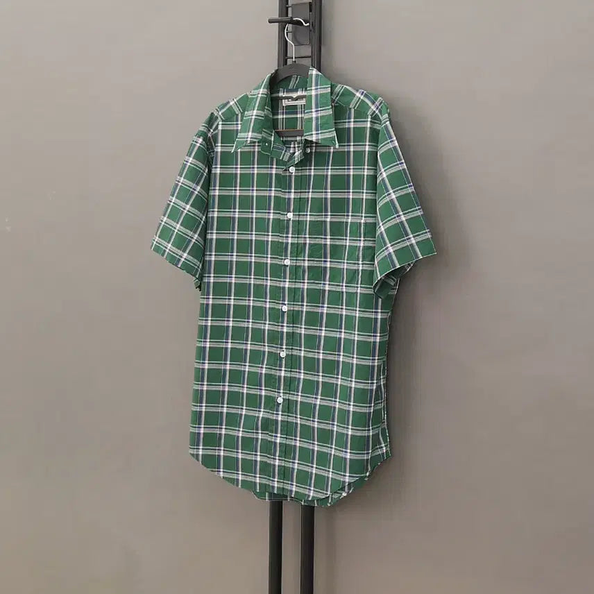 [BUNJANG] L.L.Bean 90s Poplin Cotton Button-Down Shirt Green Check M (100) / L.L.Bean 90's 엘엘빈 포플린코튼 버튼다운&포켓 체크셔츠M100