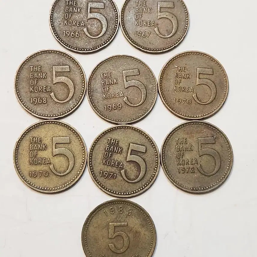 [BUNJANG] Bank of Korea 5 Won Coin Collection (1966-1972, 1983) - 9 Coins / 한국은행 5원 동전 1966~72, 1983년 9점 일괄