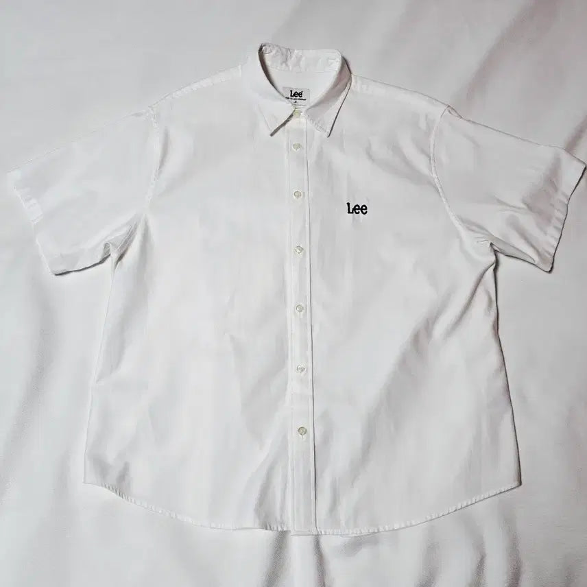 [BUNJANG] Lee Unisex Oxford Oversized Short Sleeve Shirt White / [깨끗] LEE 남여공용 옥스퍼드 오버핏 반팔셔츠 화이트