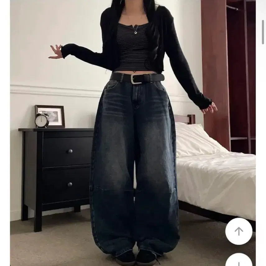 [BUNJANG] Wide Leg Dart Jeans / 통통 무릎 다트 절개 와이드팬츠
