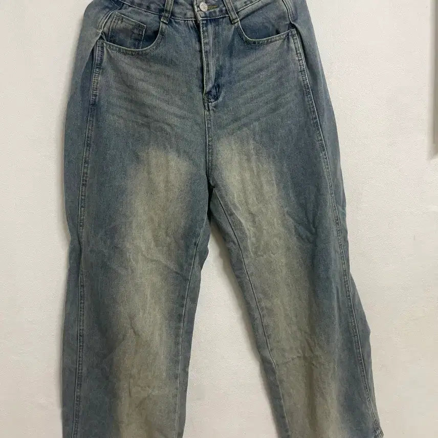 [BUNJANG] Avery Balloon Jeans / 에이블리 벌룬 청바지