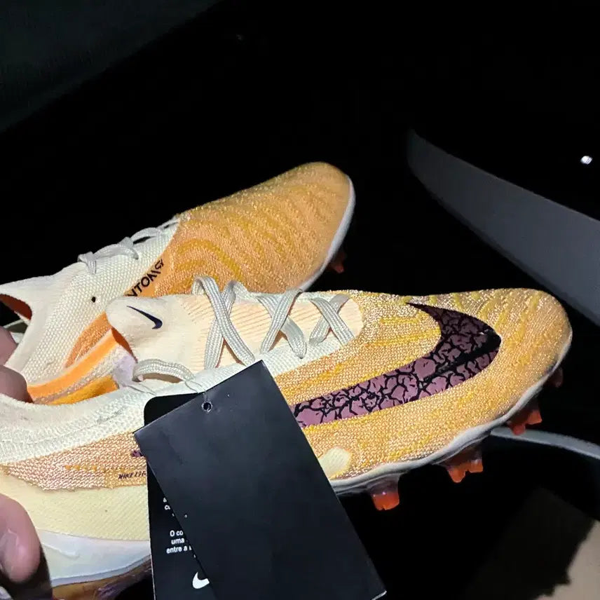 [BUNJANG] Nike Phantom GX Elite FG Gripknit Soccer Cleats / 나이키 그립니트 팬텀 GX 엘리트 FG